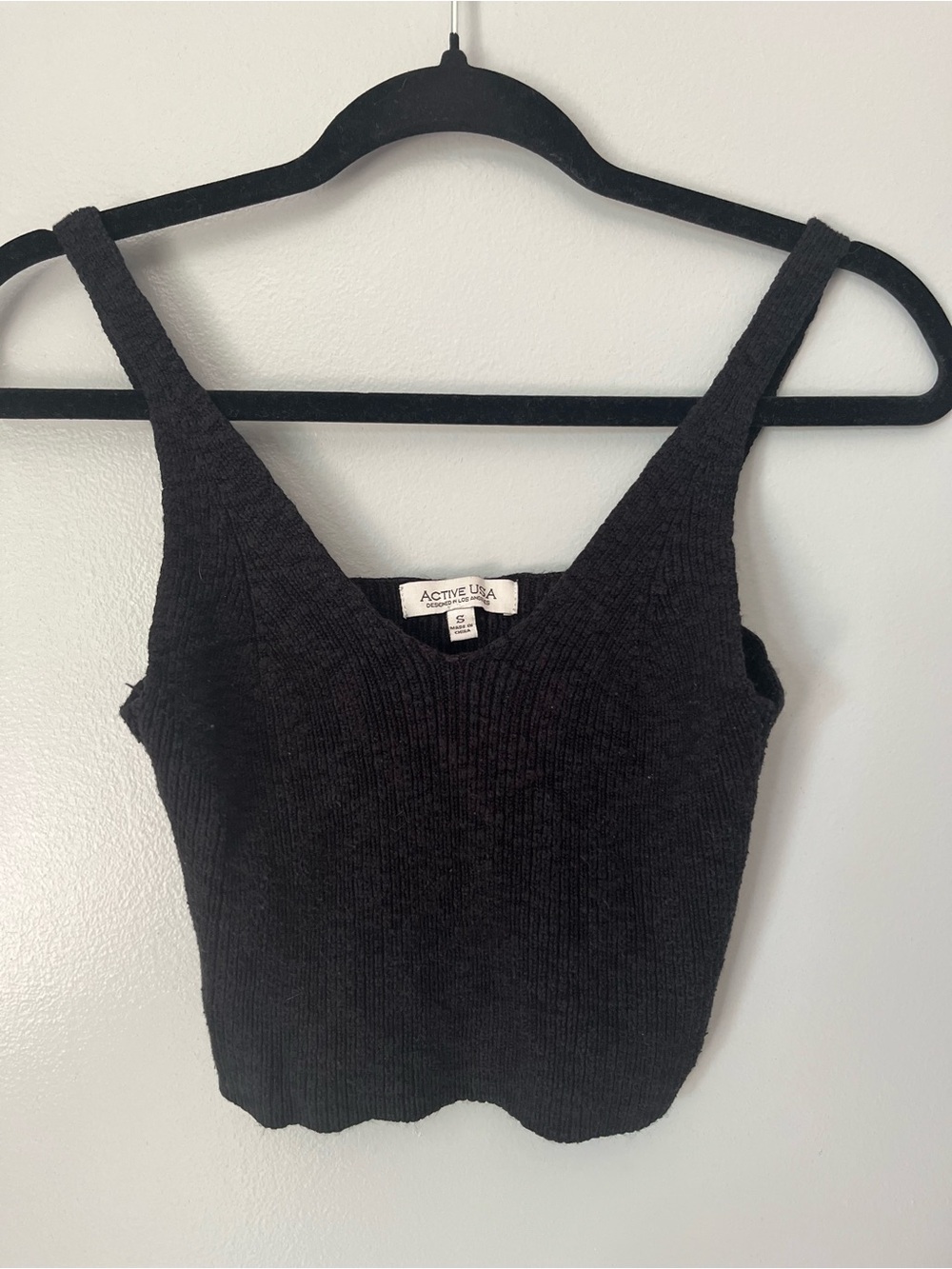 Active USA Black Knit Cropped Tank Top Size Small